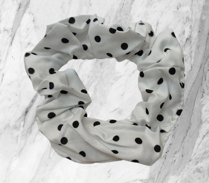 Petite Scrunchies - Various - Black