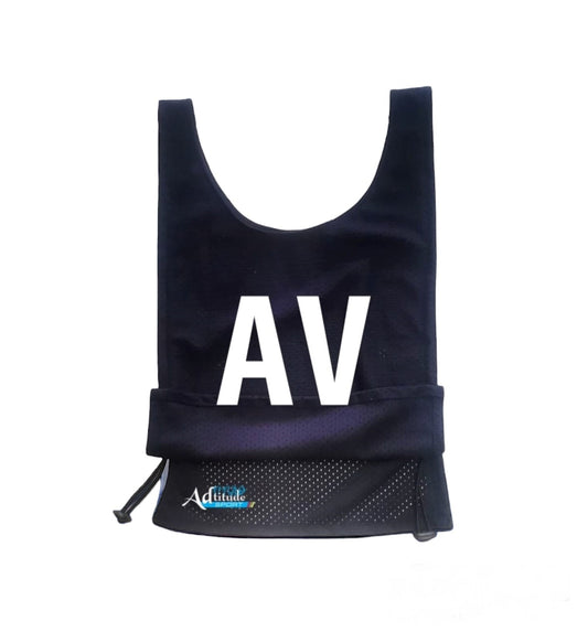 Netball Bibs - Set of 7 - With lettering - In Stock