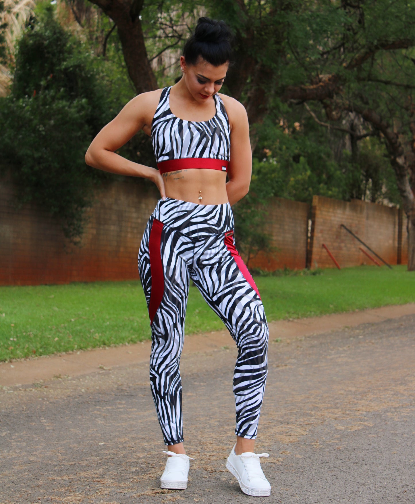 ATHLU Crop Top - Zebra