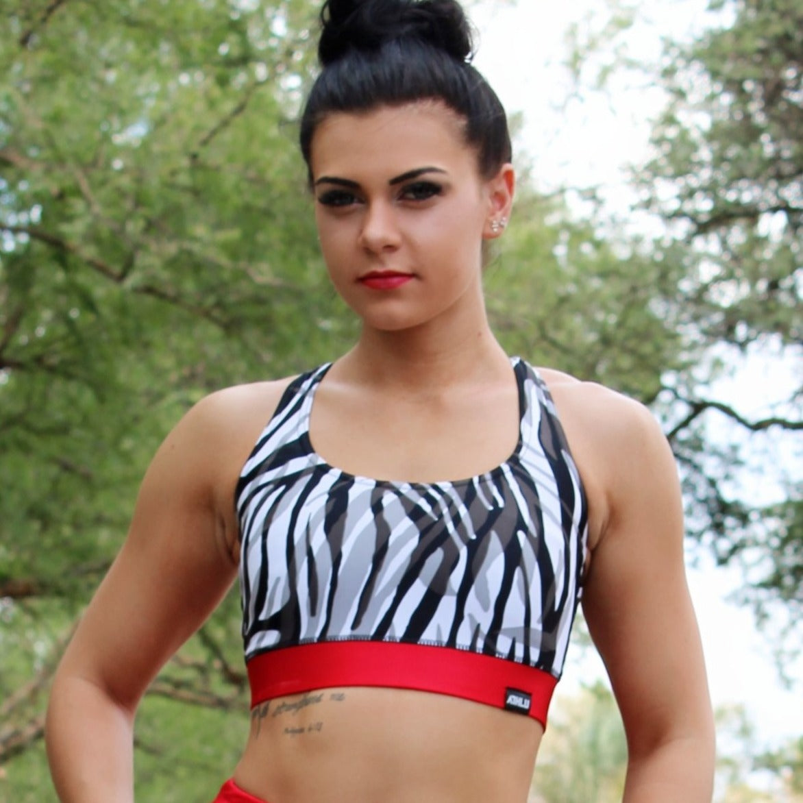 ATHLU Crop Top - Zebra