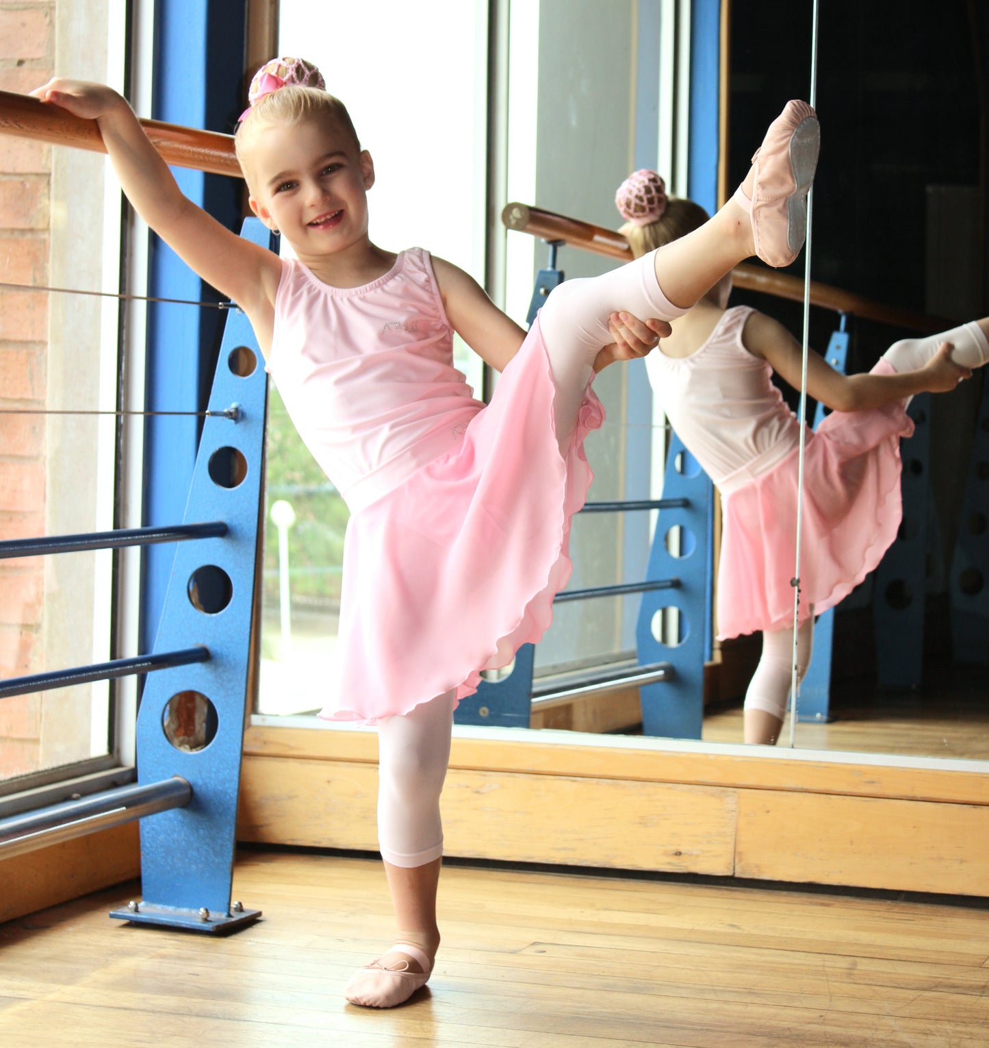 ATHLU Girls Leotard - Sleeveless - Pink